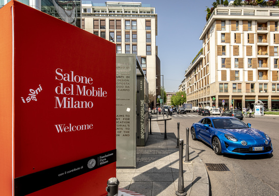 Alpine A110: un'icona del design al salone del mobile 2018