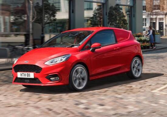 Ford svela la nuova Fiesta in versione Van 