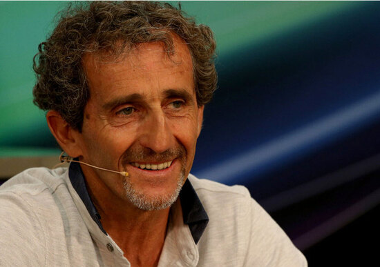 Alain Prost: «Renault competitiva tra 2-3 anni» Alain Prost: «Renault competitiva tra 2-3 anni»