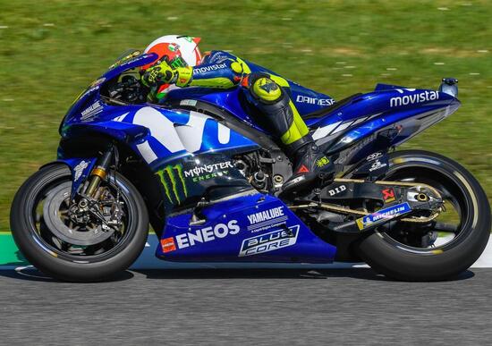 MotoGP, brutto incidente per Pirro al Mugello MotoGP, brutto incidente per Pirro al Mugello