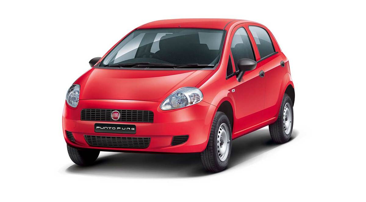 Avventura Urban Cross Punto Pure E Linea 125s Le Nuove Fiat Indiane Al New Delhi Auto Expo 16 News Automoto It