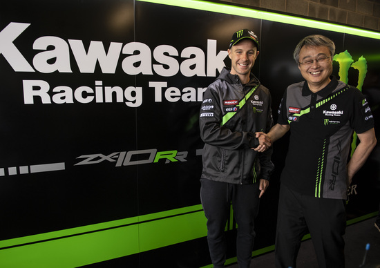SBK. Rea rinnova con Kawasaki per altri due anni SBK. Rea rinnova con Kawasaki per altri due anni