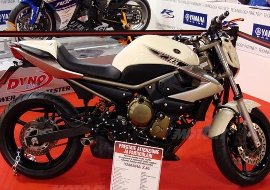 All'EICMA tre Yamaha firmate Assobike All'EICMA tre Yamaha firmate Assobike