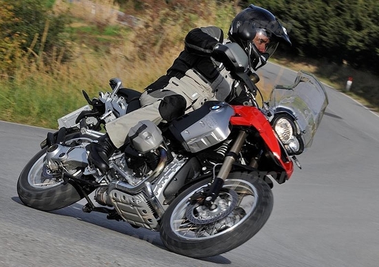 BMW R 1200 GS e Adventure BMW R 1200 GS e Adventure