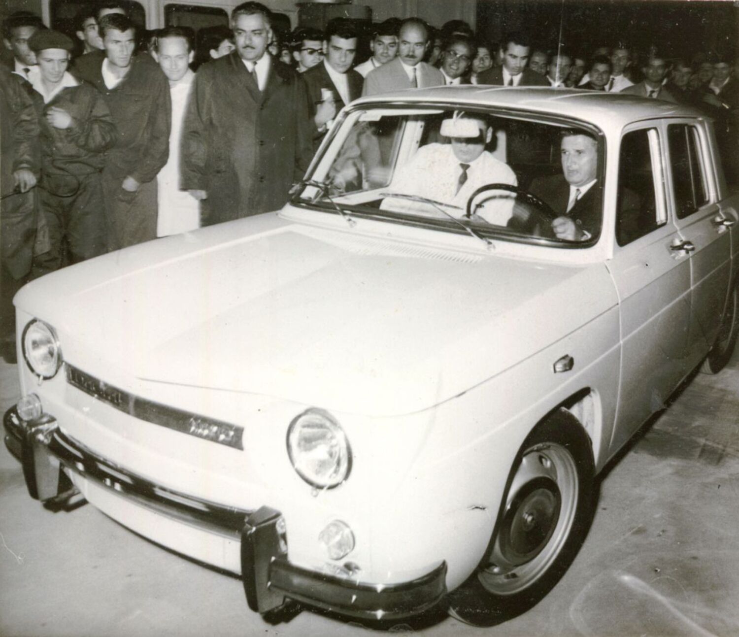 Dacia e Renault, i primi 50 anni della “liaison” franco-rumena