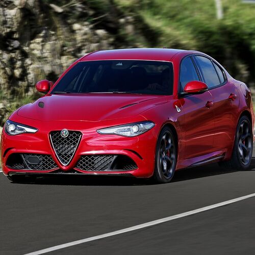 Alfa Romeo Giulia la gamma completa al Salone di Ginevra