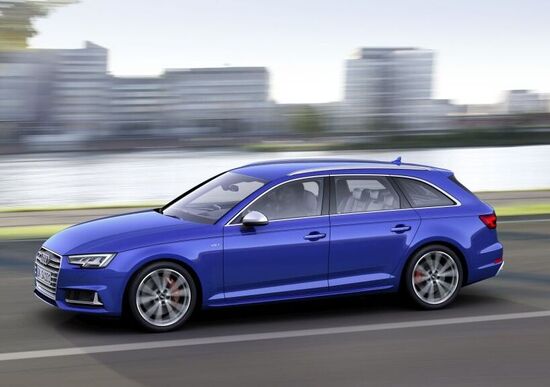 Nuova Audi S4 ed S4 Avant, la A4 al top Nuova Audi S4 ed S4 Avant, la A4 al top