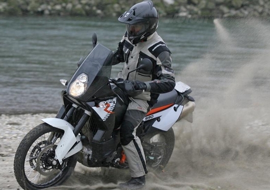 KTM Adventure 990 R KTM Adventure 990 R
