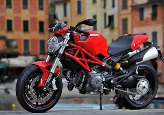 Svelata la Ducati Monster 796 Svelata la Ducati Monster 796