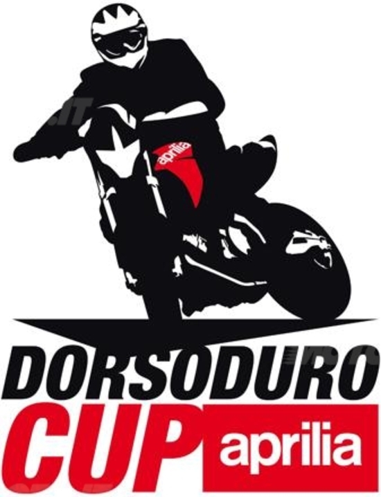 Al via il primo trofeo monomarca Aprilia Dorsoduro 750 e 750 Factory Al via il primo trofeo monomarca Aprilia Dorsoduro 750 e 750 Factory