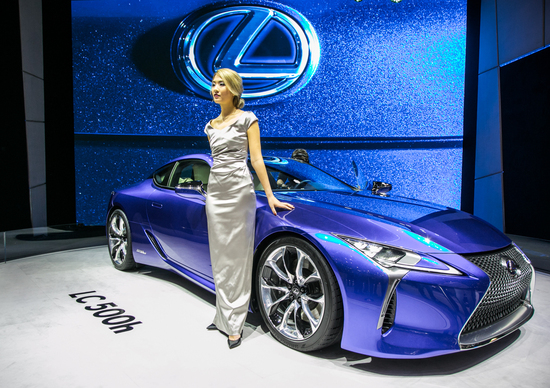 Lexus al Salone di Ginevra 2016 Lexus al Salone di Ginevra 2016