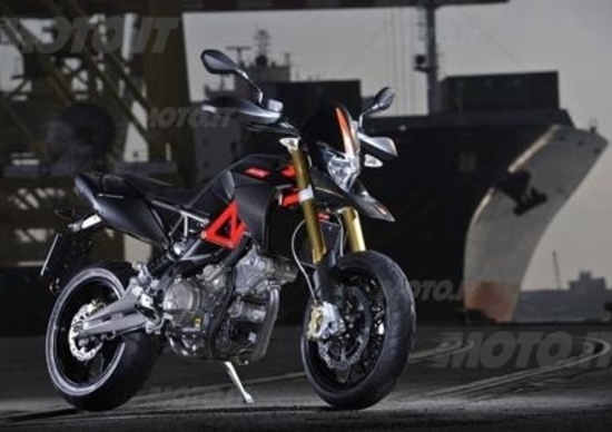 Aprilia e Moto Guzzi confermano le promozioni sul nuovo anche a maggio Aprilia e Moto Guzzi confermano le promozioni sul nuovo anche a maggio