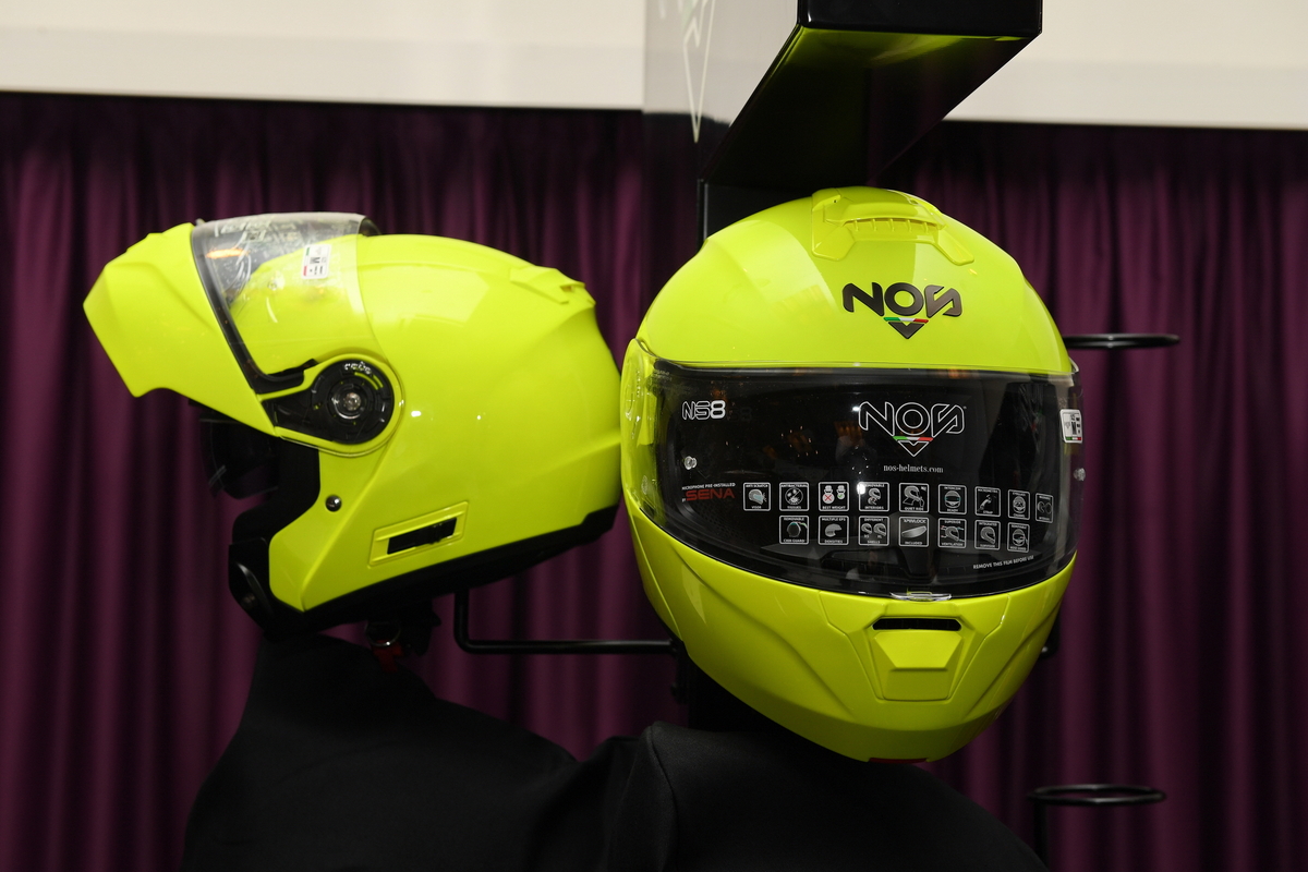 Casco modulare NOS NS-8 - Accessori - Moto.it