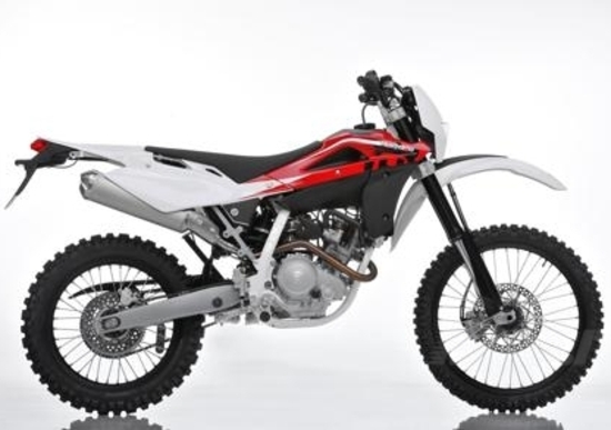 Le nuove Husqvarna 125 quattro tempi TE 125 ed SMS4 Le nuove Husqvarna 125 quattro tempi TE 125 ed SMS4