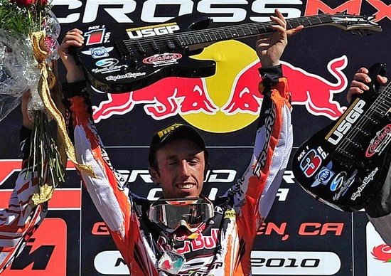 Cairoli: che musica! Cairoli: che musica!