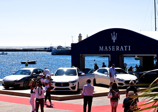 Cannes Yachting Festival 2018, tra barche ed automobili Cannes Yachting Festival 2018, tra barche ed automobili