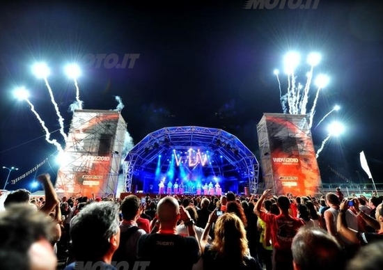WDW2010. Marea rossa a Misano WDW2010. Marea rossa a Misano