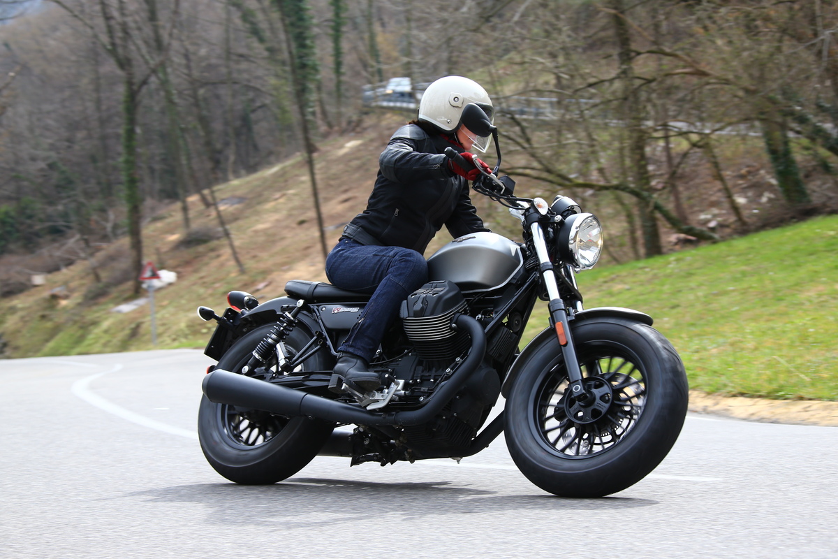 Prova Moto Guzzi V9 Bobber e V9 Roamer - Prove - Moto.it