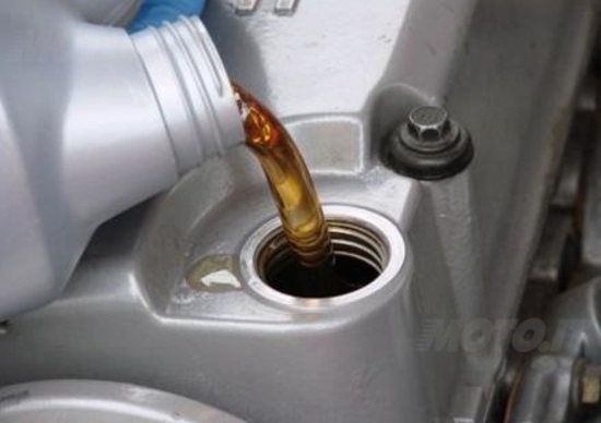 10 domande e 10 risposte sugli oli per i motori a quattro tempi 10 domande e 10 risposte sugli oli per i motori a quattro tempi
