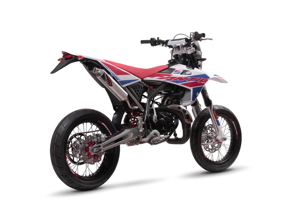 Fantic Motor 50 E Performance 2t (2019), prezzo e scheda tecnica Moto.it