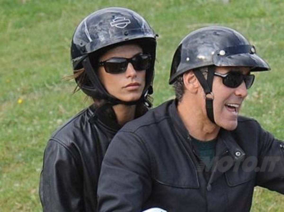 Casco DGM. Stop dal 12 ottobre anche sui 50cc - News - Moto.it