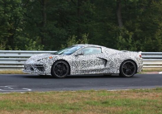 Chevrolet Corvette C8: problemi tecnici ritardano il debutto Chevrolet Corvette C8: problemi tecnici ritardano il debutto