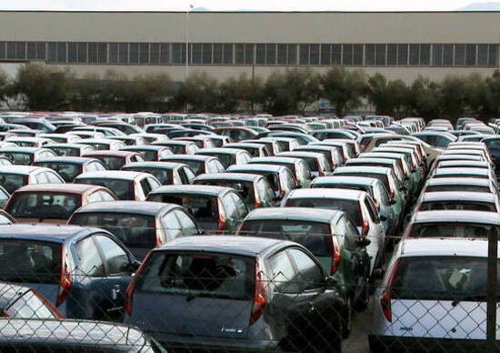 Antitrust svela cartello finanziarie case auto: 678 milioni di multa Antitrust svela cartello finanziarie case auto: 678 milioni di multa