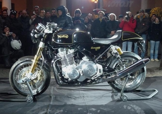 Arriva la Norton! Arriva la Norton!