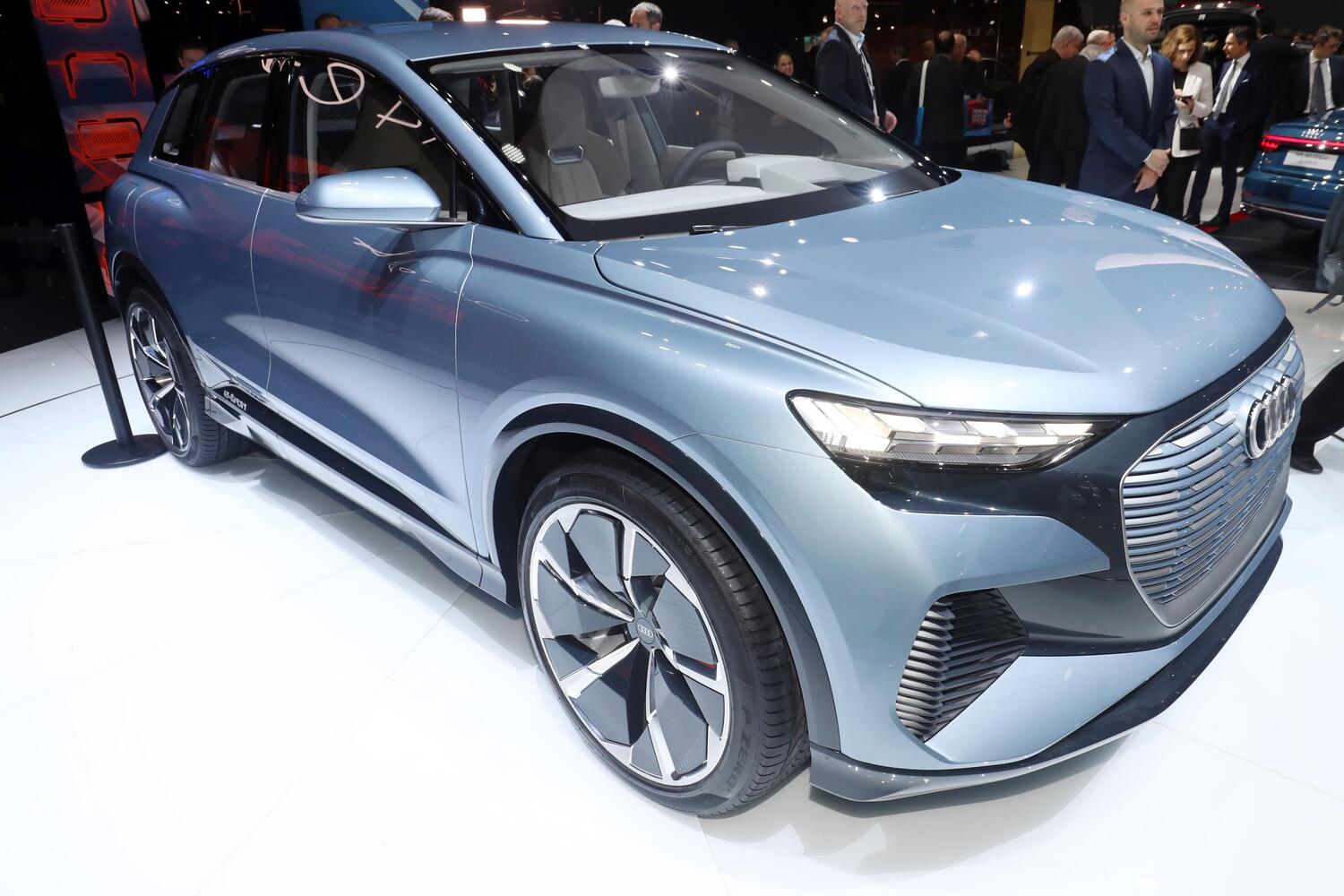 La Audi Q4 e-tron: arriverà nel 2020