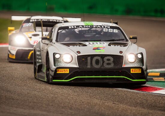 Bentley, dietro le quinte del Blancpain GT Series Bentley, dietro le quinte del Blancpain GT Series