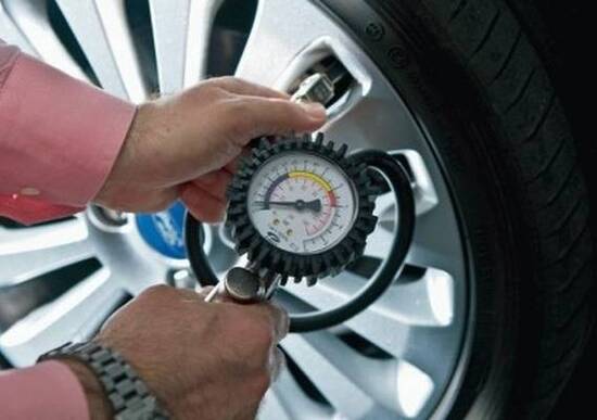Gomme: con la giusta pressione si risparmiano 83 euro all’anno Gomme: con la giusta pressione si risparmiano 83 euro all’anno