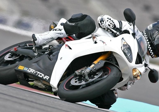 Triumph Daytona 675R Triumph Daytona 675R