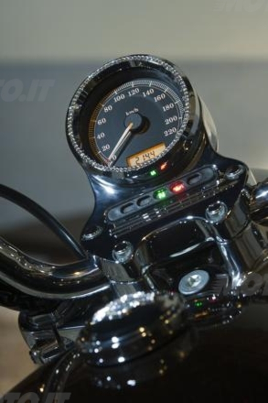 Harley-Davidson. Sei moto speciali per presentare la linea accessori 2011 Harley-Davidson. Sei moto speciali per presentare la linea accessori 2011