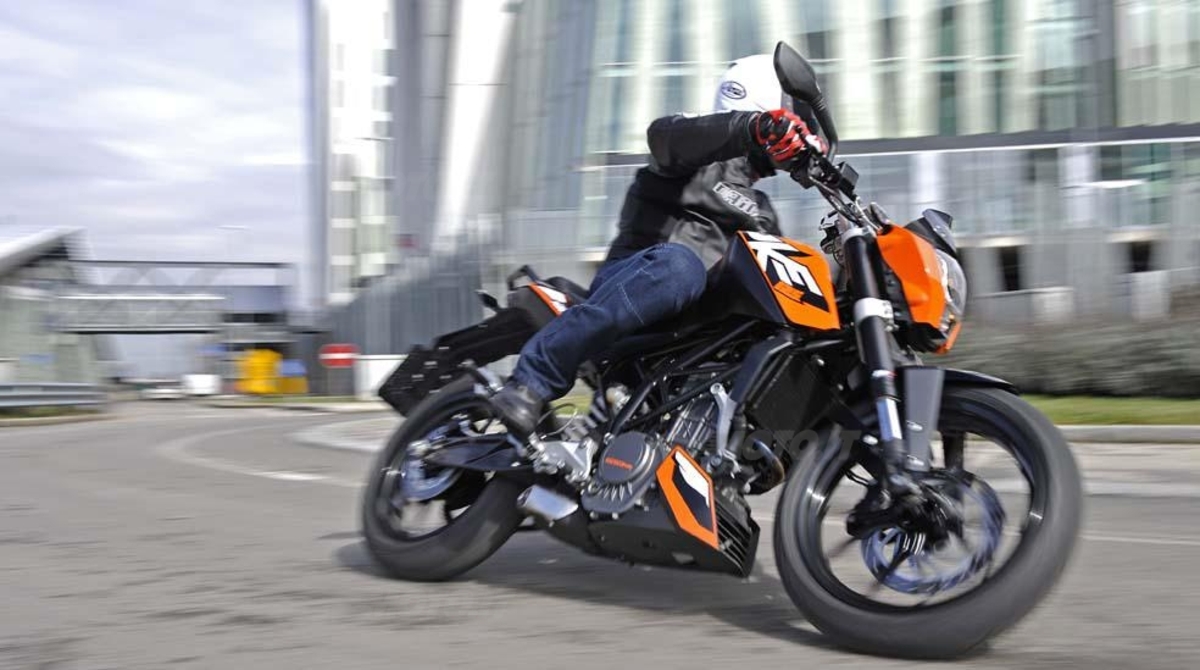 Prova KTM Duke 125 - Prove - Moto.it