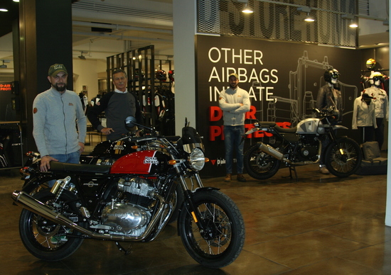 Royal Enfield & Dainese Roma: coppia vincente! Royal Enfield & Dainese Roma: coppia vincente!