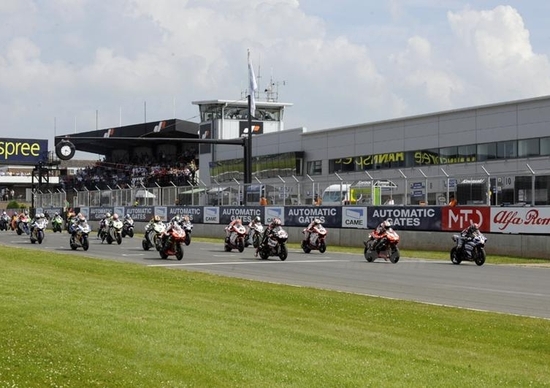 Superbike. Vi presentiamo la tappa di Donington Superbike. Vi presentiamo la tappa di Donington