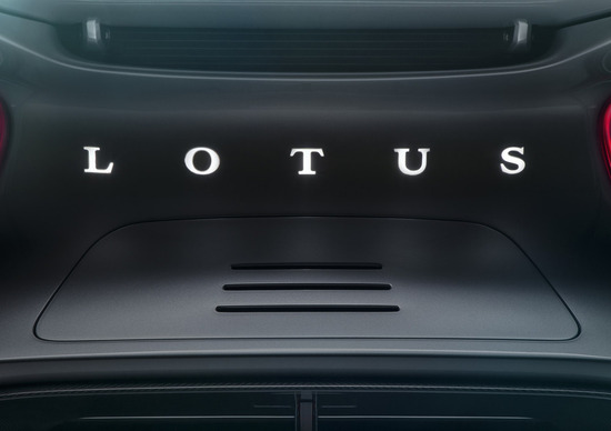 Lotus, a luglio debutta la prima elettrica del brand Lotus, a luglio debutta la prima elettrica del brand