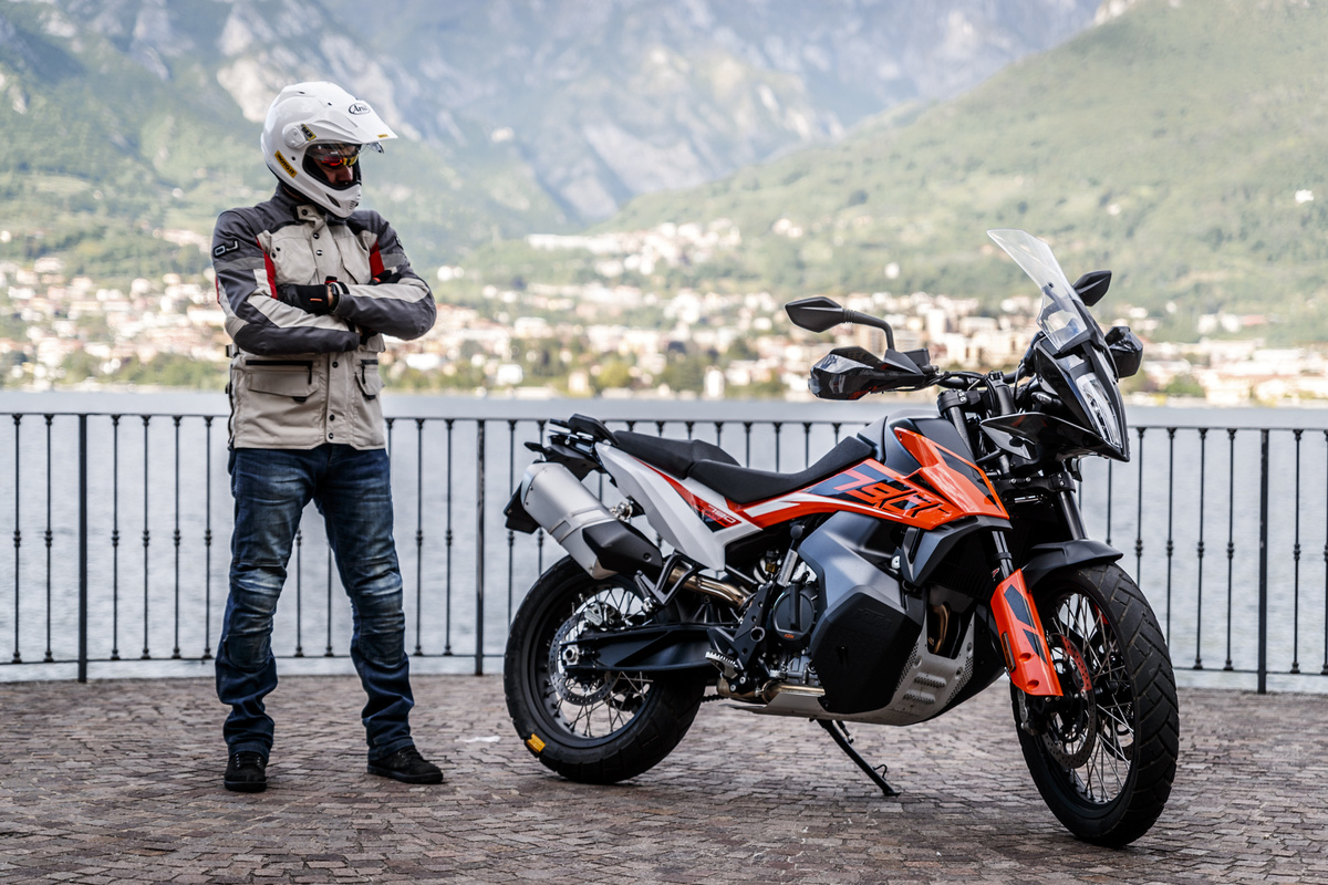 Prova KTM 790 Adventure. TEST come va in città e nel misto Ep.1