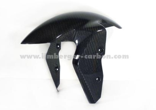 Motochepassione: parti Ilmberger Carbon per Triumph Speed Triple Motochepassione: parti Ilmberger Carbon per Triumph Speed Triple