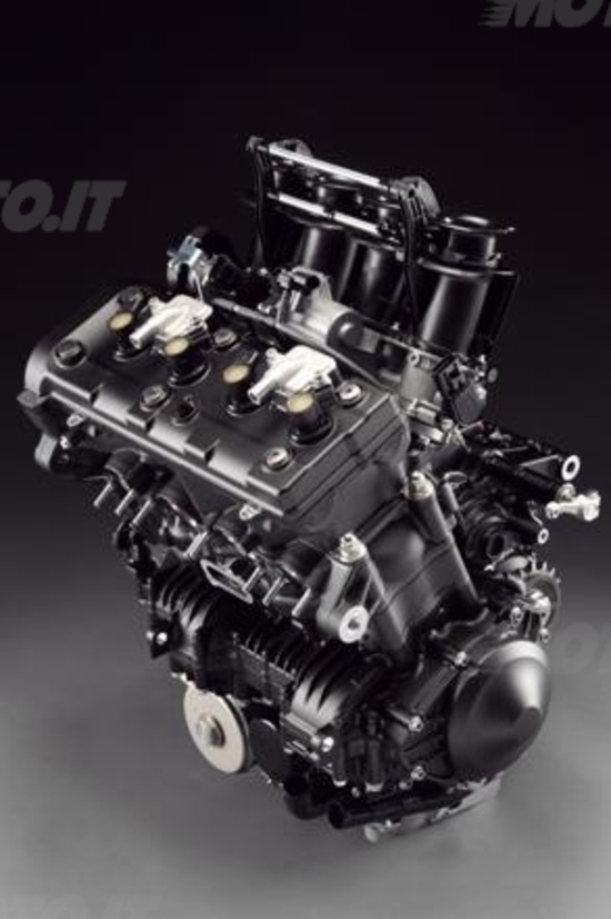 I motori con una corsa più lunga hanno più tiro ai medi regimi? I motori con una corsa più lunga hanno più tiro ai medi regimi?