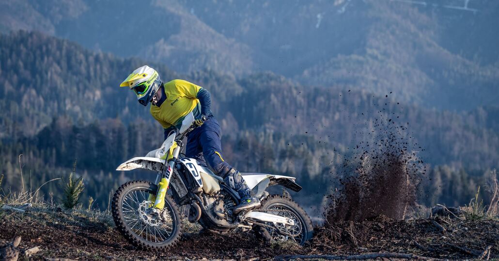 Husqvarna Enduro FE e TE 2020: novità tecniche, e arriva la 150 a iniezione