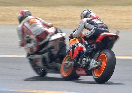 Simoncelli: Non è colpa mia, lo spazio c'era Simoncelli: Non è colpa mia, lo spazio c'era