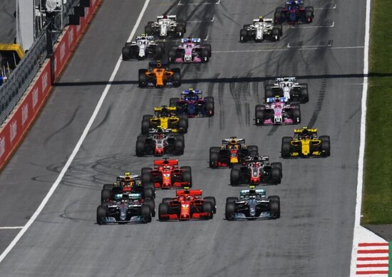 Orari TV Formula 1 GP Austria 2019 diretta Sky differita TV8 Orari TV Formula 1 GP Austria 2019 diretta Sky differita TV8