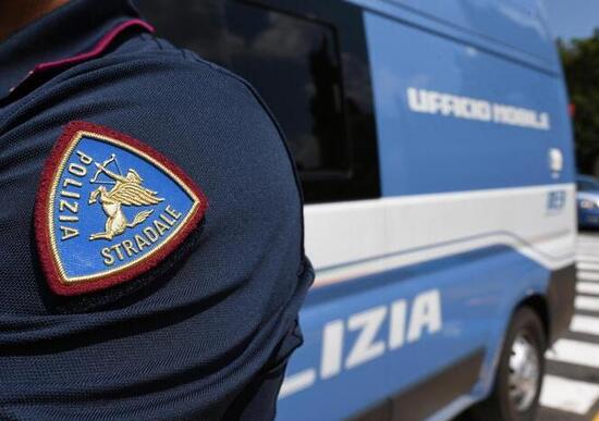 Camionista ubriaco contromano sulla A10. Mezzo sequestrato Camionista ubriaco contromano sulla A10. Mezzo sequestrato