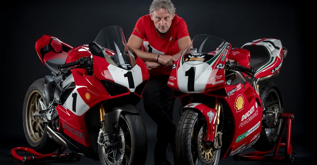 Ducati Panigale V4 25° Anniversario 916: 41.900 euro