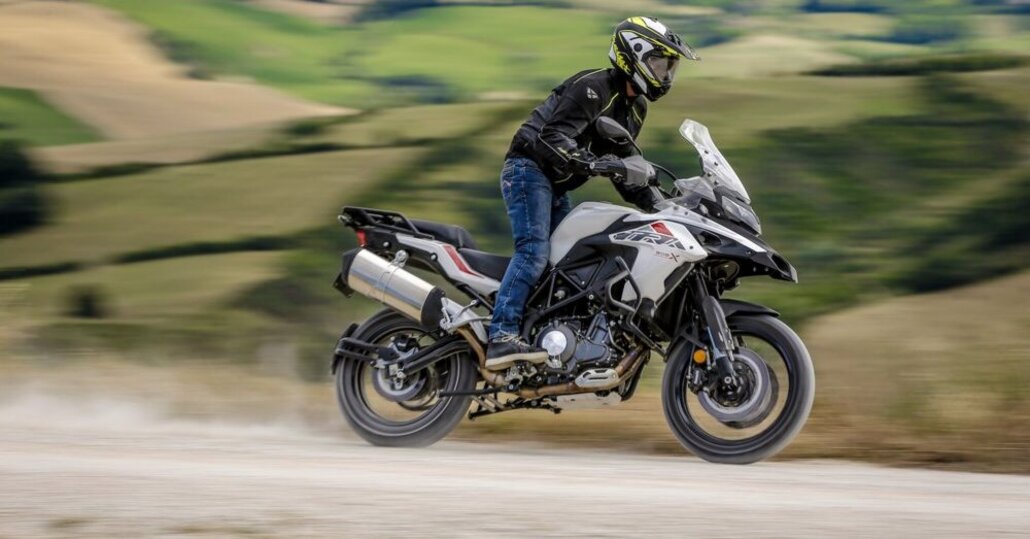 Fenomeno Benelli TRK 502: tutti i perché di un successo di pubblico e di vendita