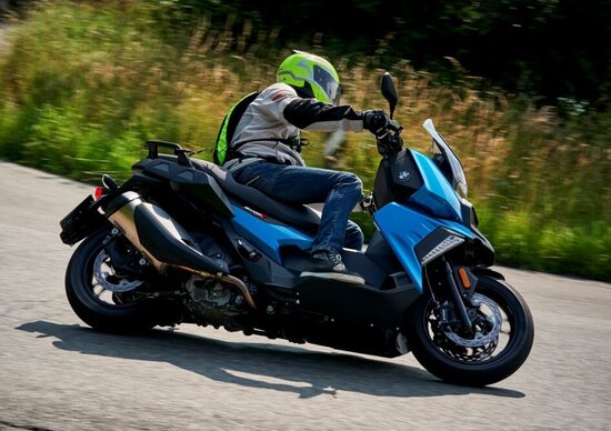 Gli airbag moto indossabili. Capitolo 4: i gilet Gli airbag moto indossabili. Capitolo 4: i gilet