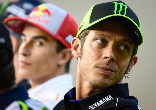 MotoGP 2019 a Brno. Valentino Rossi: Spero nell'asciutto. E su Marquez: Siamo diversi MotoGP 2019 a Brno. Valentino Rossi: Spero nell'asciutto. E su Marquez: Siamo diversi
