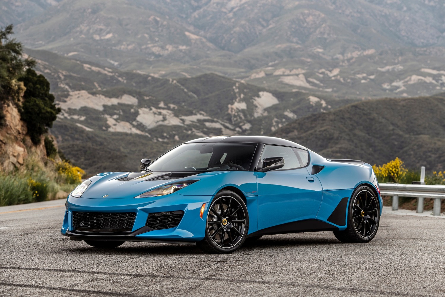 Lotus Evora GT 2020 | 416 CV e -30kg per la coupé britannica