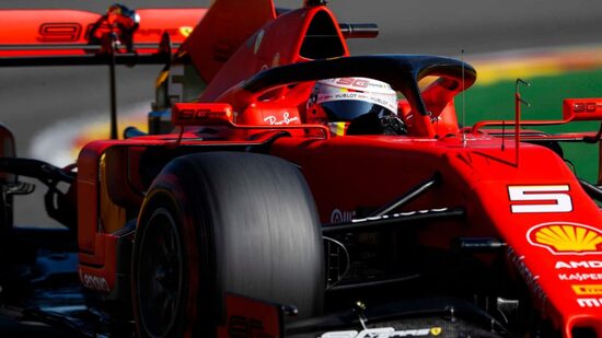 Vettel si è piazzato al comando delle FP1, ma ha faticato sulla simulazione gara